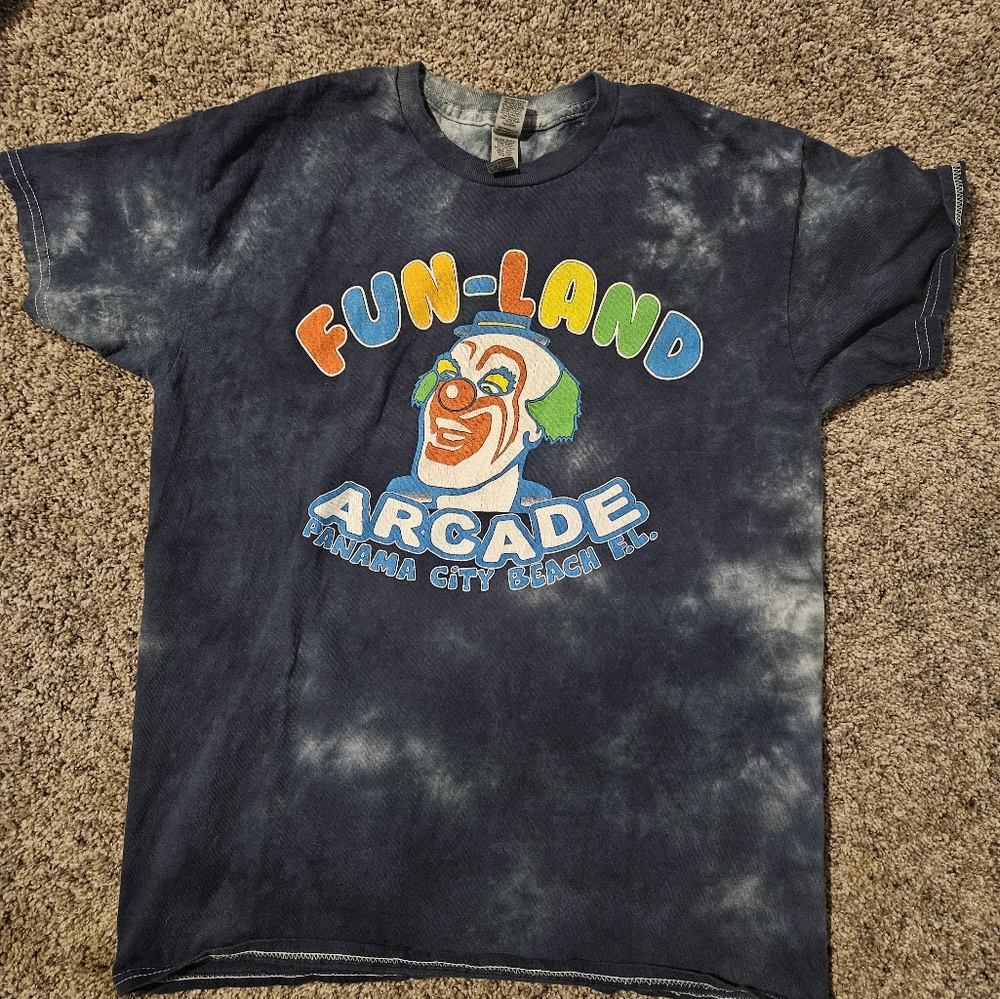 Gray tie dye shirt